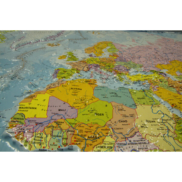 geo-institut GEO Institute Silver line political relief map of the world (in German)