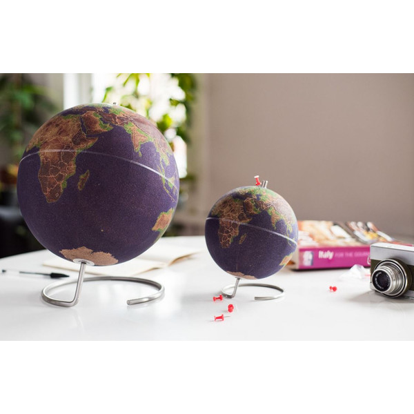 suck UK Coloured cork globe 25cm for pinning