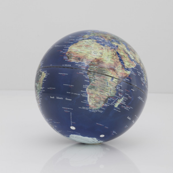 TROIKA Globe Andromeda Physical No 2. 25cm