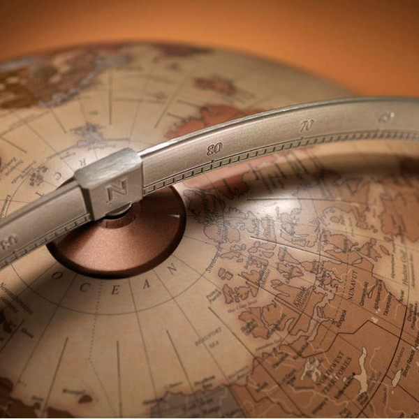 Zoffoli living Floor globe Versus Apricot 60cm