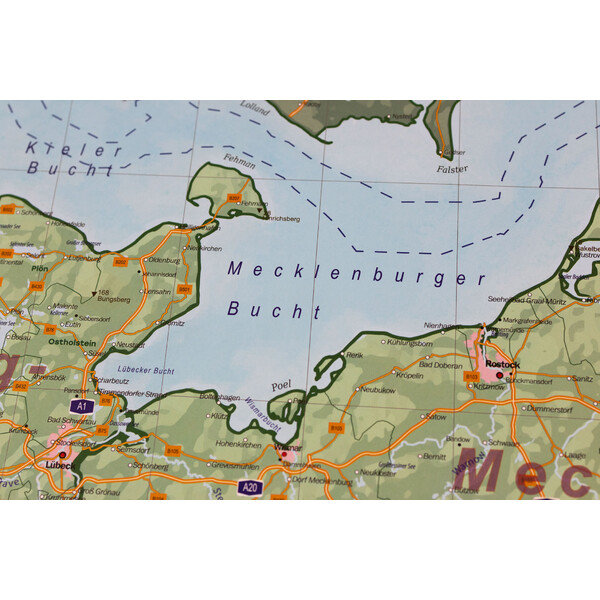 GeoMetro Map Deutschland physisch (100 x 140 cm)