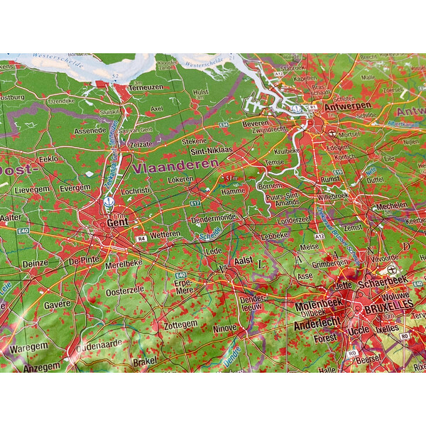 Georelief Regional map Benelux (57 x 77 cm)
