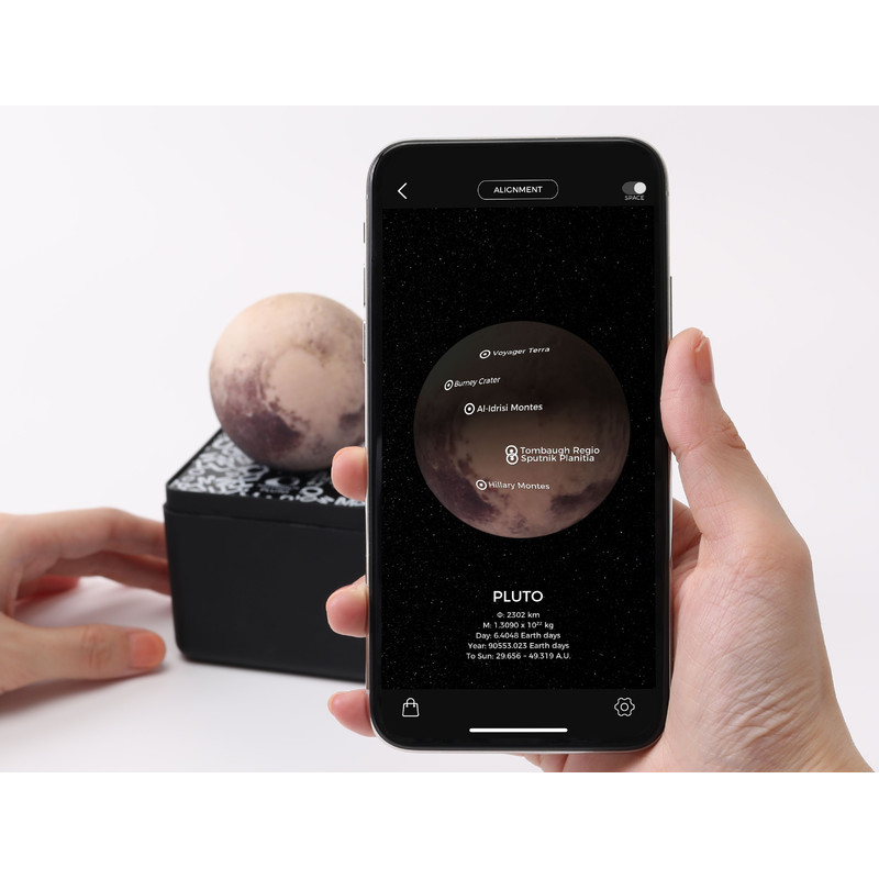 AstroReality Raised relief globe PLUTO Classic