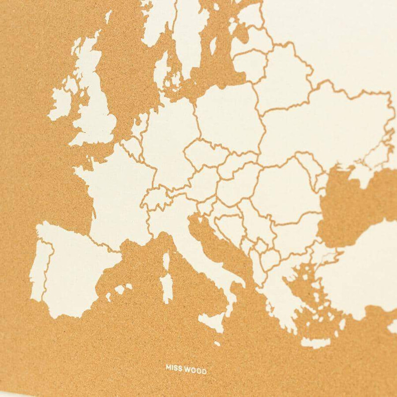 Miss Wood Woody Map Europa weiß 60x45cm gerahmt