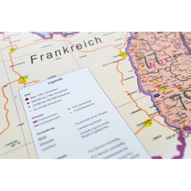 GeoMetro Map Deutschland politisch mit Postleitzahlen PLZ (84 x 114 cm)