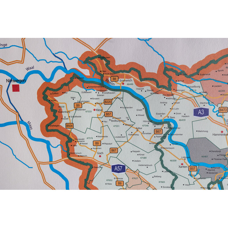 GeoMetro Regional map Nordrhein-Westfalen Postleitzahlen PLZ NRW (118 x 100 cm)